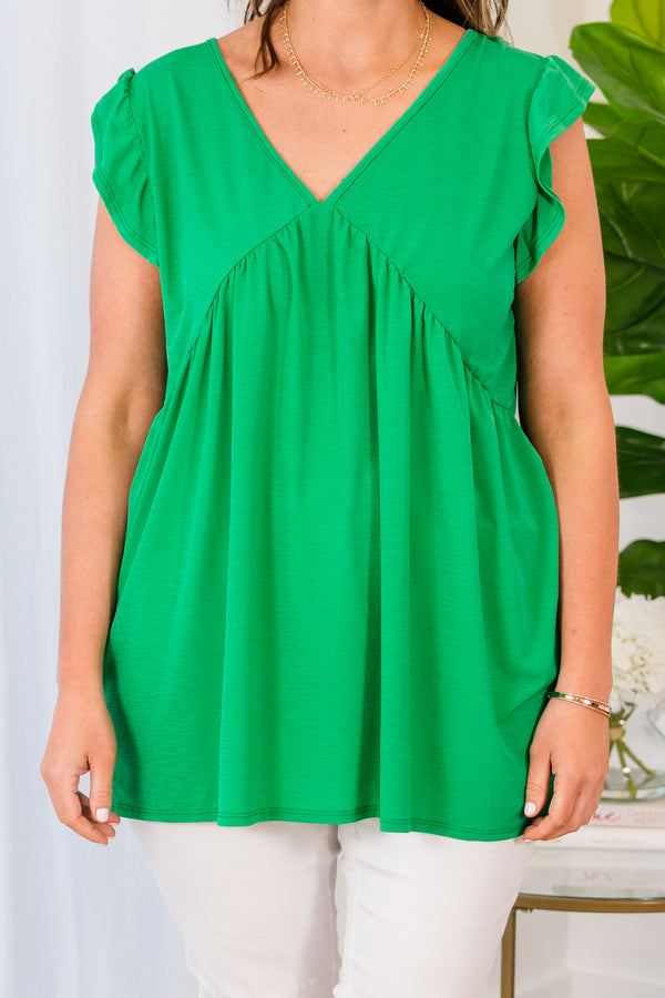 Chic Soul plus size clothing, kelly green top with ruffled sleeves and v-neck with flowy bottom