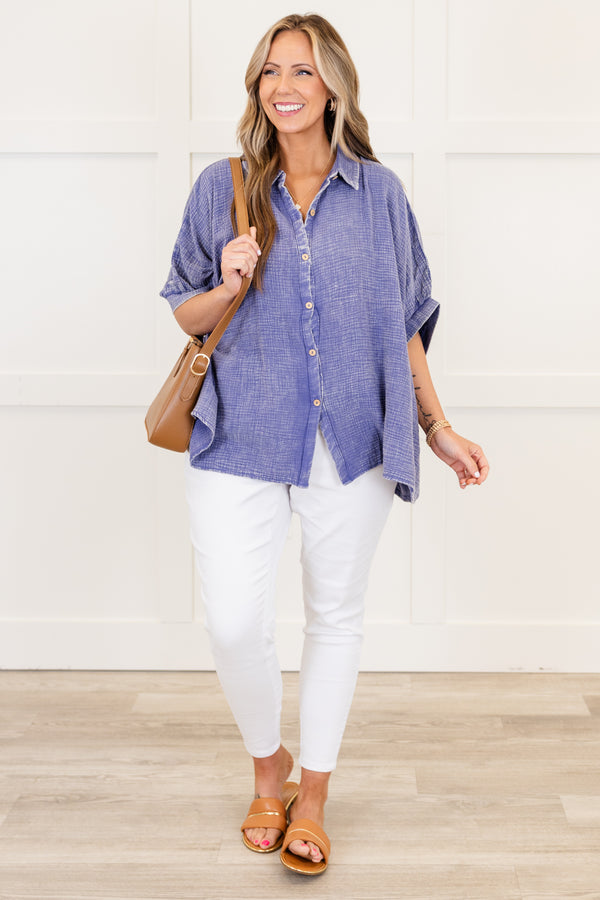 Chic Soul plus size clothing, marlin purple short sleeve acid wash button up top with collar detail with cuffed sleeves
