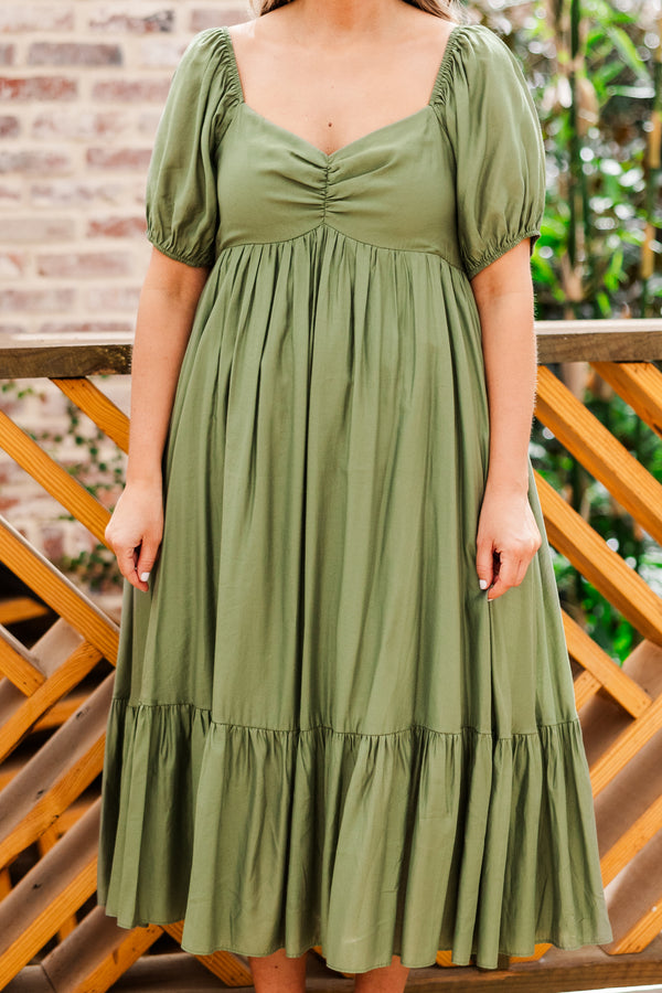 Chic Soul plus size clothing, short sleeve olive midi dress with synched chest with sweetheart neckline with puff sleeves and ruffle tier along the bottom