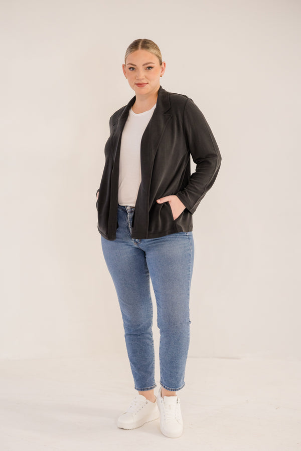 Chic Soul plus size clothing, black long sleeve flowy blazer with collar detail