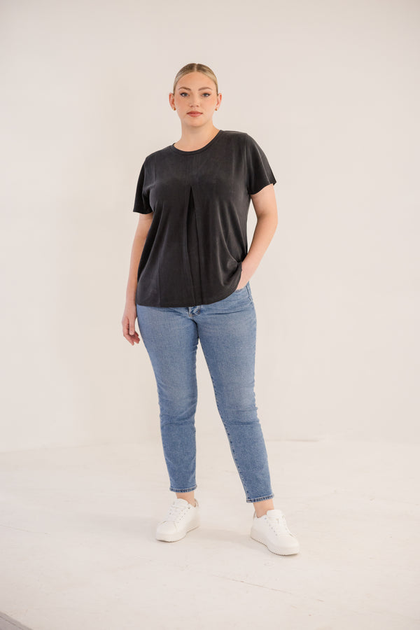 Chic Soul plus size clothing, black short sleeve flowy top with pleated detail with round neckline