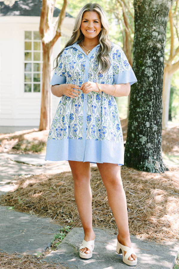 Chic Soul plus size clothing, short sleeve blue floral short dress with functional buttons down front, blue and white stripe contrast on hem, sleeves and neckline
