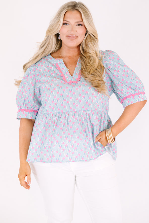 Chic Soul plus size clothing, light blue puff sleeve peplum v neck top with light pink floral print and scallop detailing on the neckline and sleeves