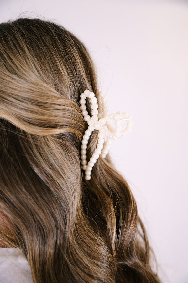 Chic Soul plus size clothing, pearl hair clip