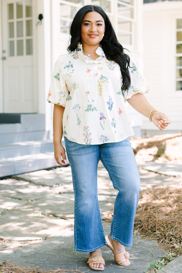 Plus Size ivory floral print top with puff sleeves, a ruffled collar, and button-down front.