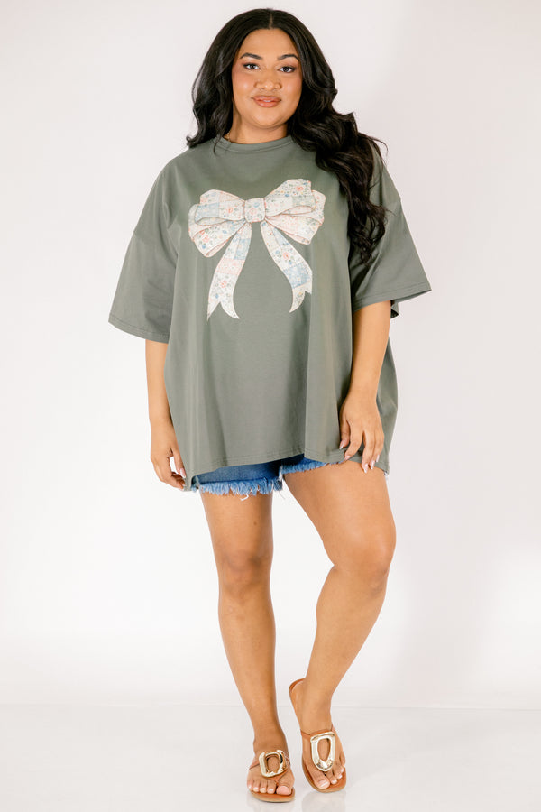 Chic Soul plus size clothing, dark olive green short sleeve boyfriend tee with patchwork patterned bow in the middle