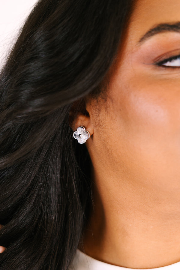 Chic Soul plus size clothing, silver flower stud earrings