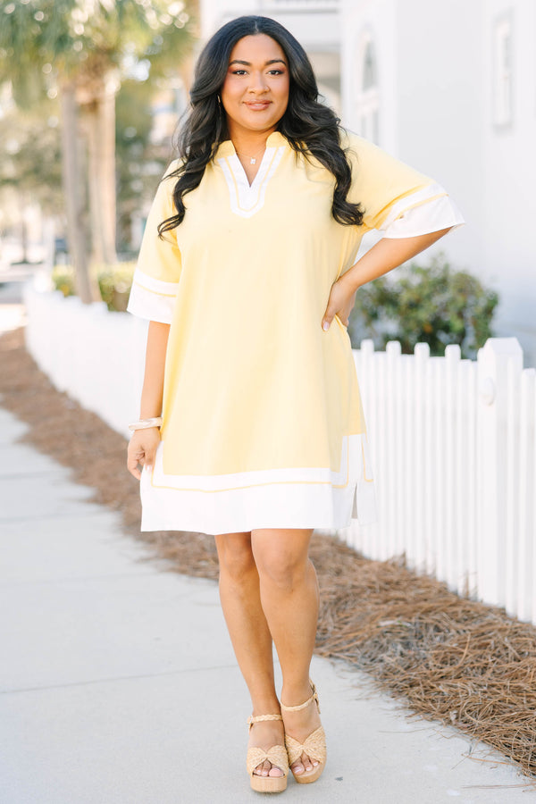 Chic Soul plus size clothing, yellow short sleeve straight cut dress with white trim along the hem, neckline, and sleeves