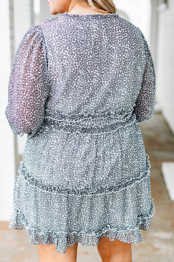 dress, long sleeve, baby doll, patterned, white, blue, ruffles, vneck
