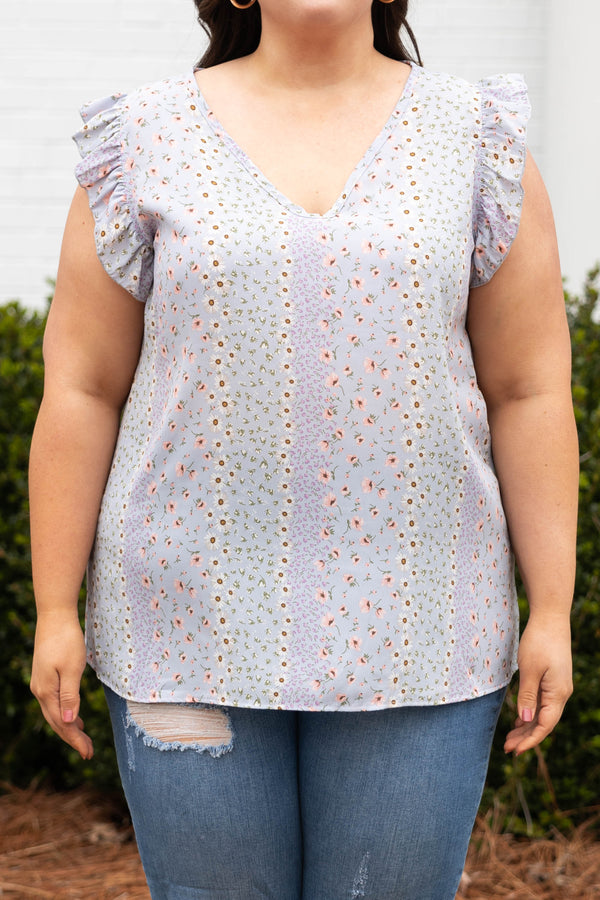Chic Soul plus size clothing, lilac v neck short ruffle sleeve floral pattern top