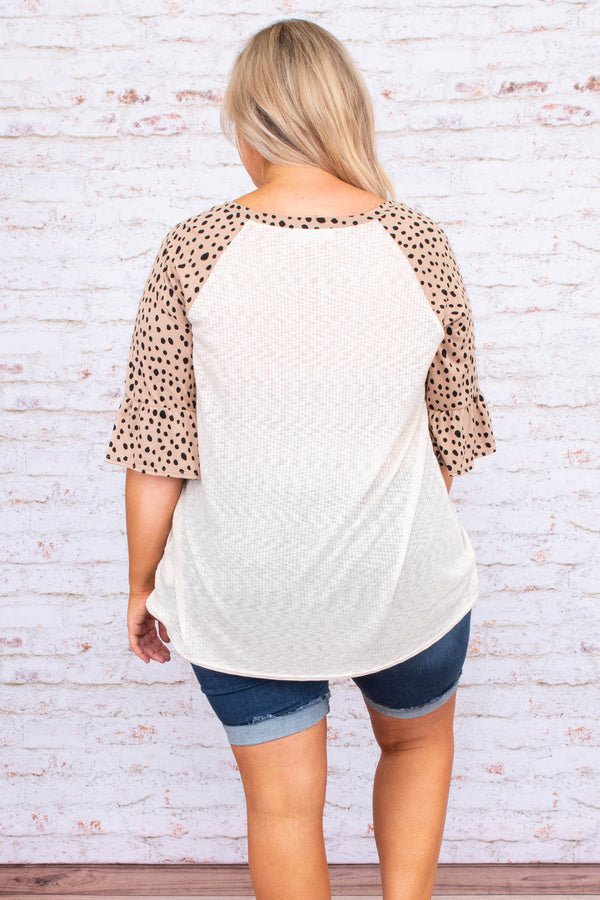 shirt, three quarter sleeve, long, loose, white, leopard sleeves, tan, black, comfy