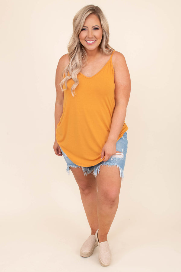 shorts, denim, jeans, bluw, light wash, distressed, ripped, frayed hem, above the knee