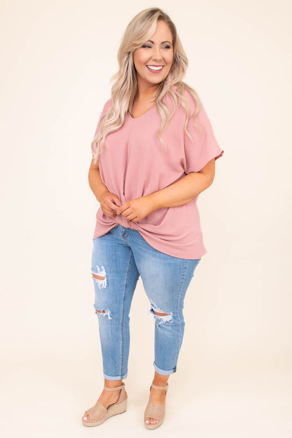 blouse, short sleeve, vneck, center stitching, twist hem, short, longer back, mauve, comfy, spring, summer