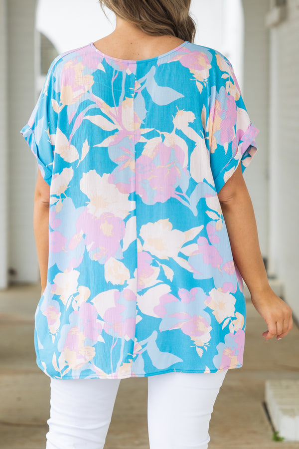 Chic Soul plus size clothing, sky blue flowy top with multicolor floral pattern