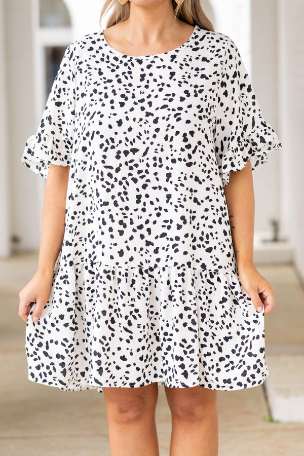 Chic Soul plus size clothing, ivory leopard pattern dress with ruffle sleeves and hemline