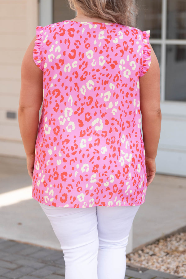Chic Soul plus size clothing, pink top with leopard pattern and flutter sleeves
